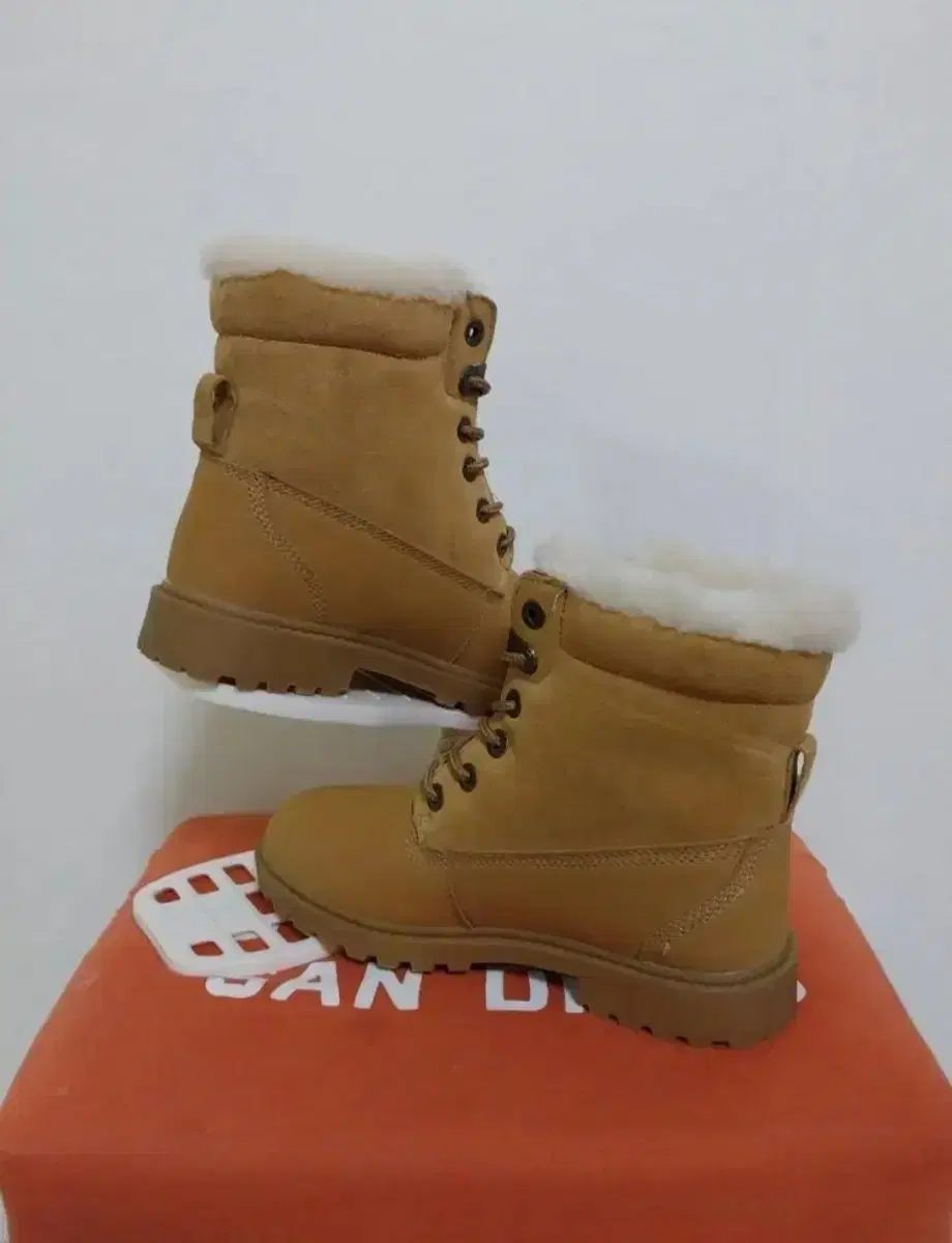 thumbnail-4